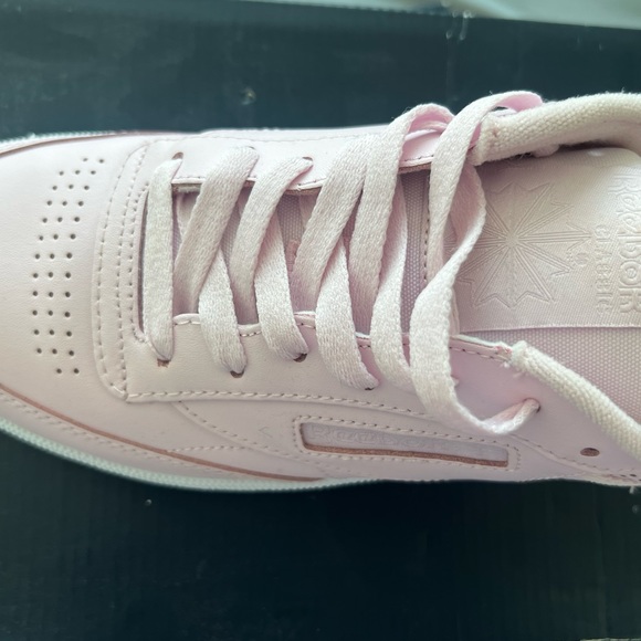 Pink Women’s Reebox Shoes - Picture 2 of 7